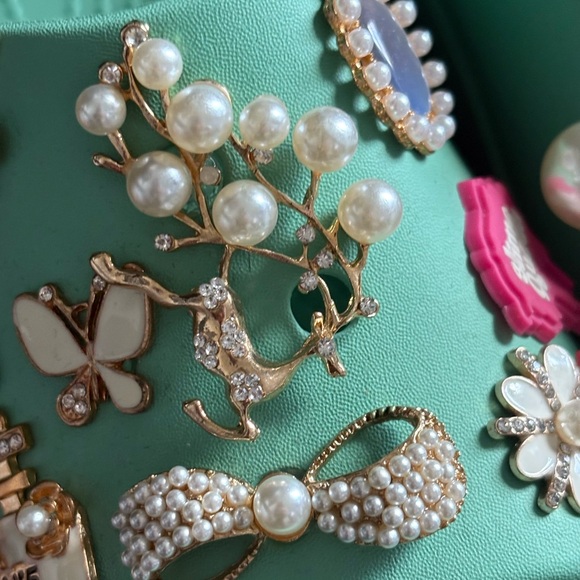 Brand new women’s Crocs Sz 11 - Picture 2 of 5